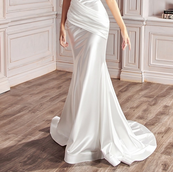 New wedding dress evening bridal gown - Picture 3 of 7